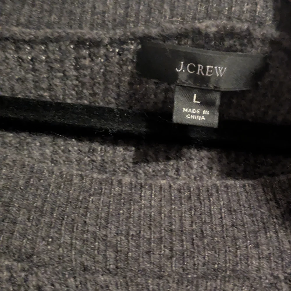 J. Crew Gray Crewneck Waffle Sweater. Size Large.